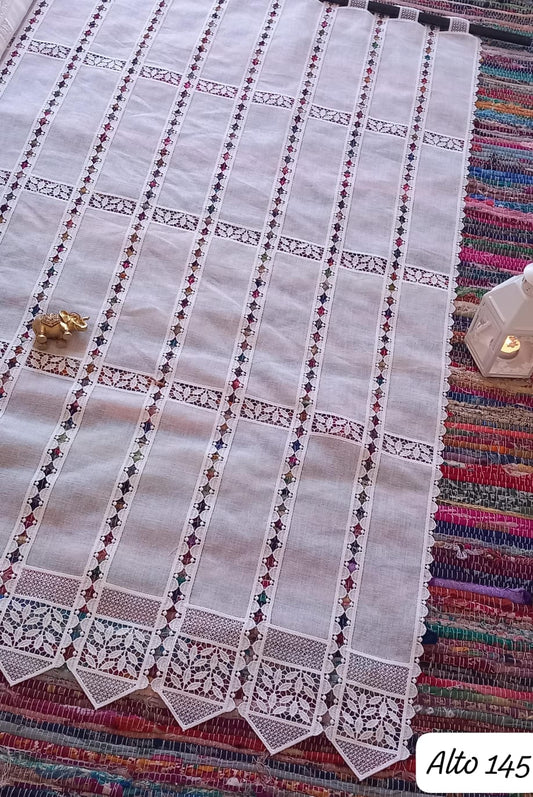 CORTINA DE MACRAMÉ YA CONFECCIONADA CON PASABARRA LISTA PARA COLGAR.ALTO 145CMX100CM DE ANCHO.ENVÍO GRATIS SIN PEDIDO MÍNIMO.