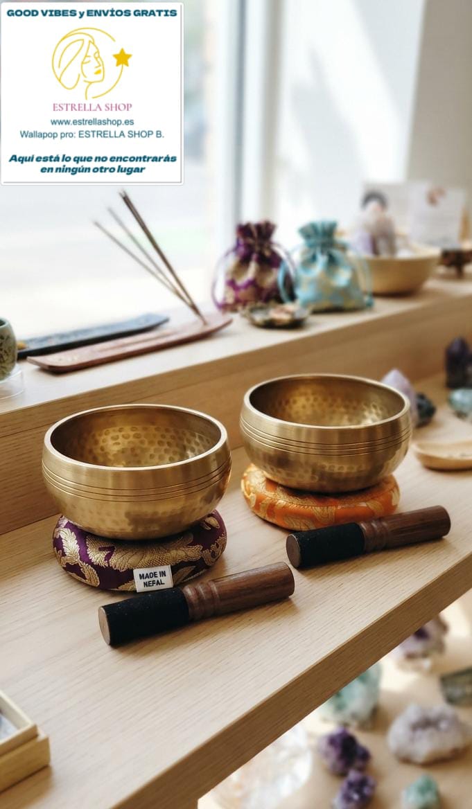 CUENCO LATÓN GOLPEADO 320GRAMOS CON COJÍN SEDA Y STICK DE MADERA HECHO ARTESANALMENTE EN NEPAL UNA JOYA PARA EL HOGAR.ENVÍO GRATIS SIN PEDIDO MÍNIMO.