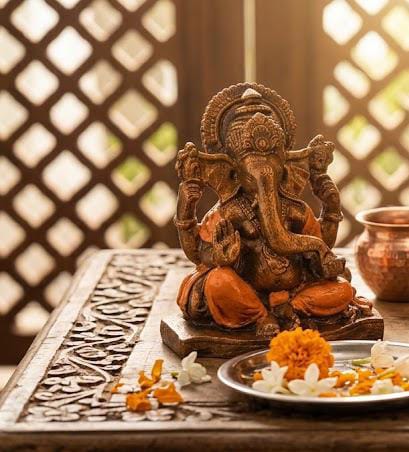 Pieza de Ganesha con alma ideal para espacios de calma,meditación o interiorismo con alma.Envío Gratis sin pedido mínimo.