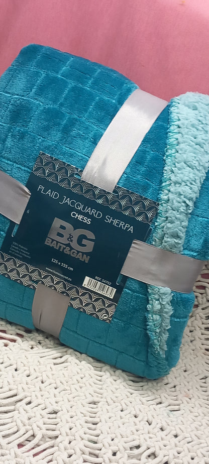 MANTA PLAID SHERPA BORREGUITO EFECTO ACOLCHADA TERCIOPELO Y SHERPA.ENVÍO GRATIS SIN PEDIDO MÍNIMO.