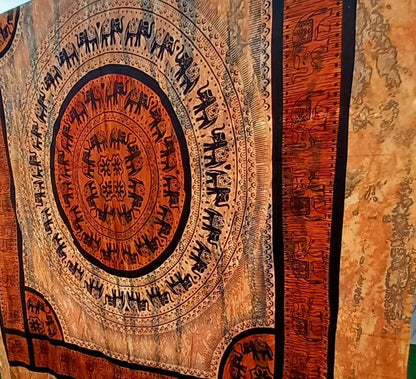 COLCHA Y/O CUBRE MULTIFUNCIÓN MANDALA ELEFANTES TIERRA  210X240.ENVÍO GRATIS SIN PEDIDO MÍNIMO.
