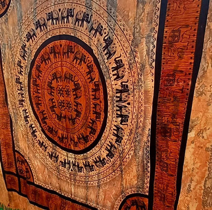 COLCHA Y/O CUBRE MULTIFUNCIÓN MANDALA ELEFANTES TIERRA  210X240.ENVÍO GRATIS SIN PEDIDO MÍNIMO.